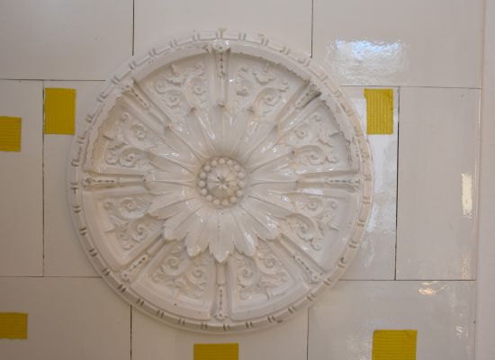 Turmofen Davos, Meissen Keramik