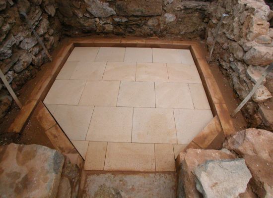 Backhaus Domaine du Frigoulet