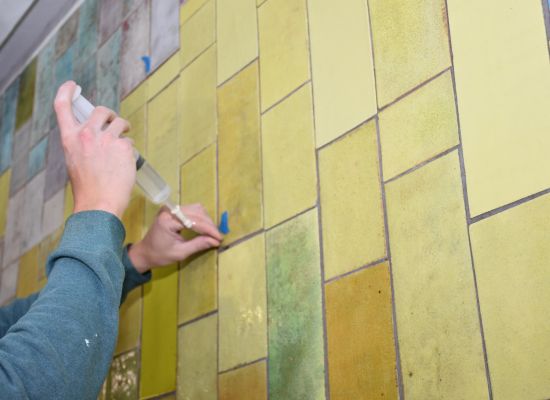 REPARATUR KERAMIK-WANDMOSAIK KANTONSSCHULE RYCHENBERG, WINTERTHUR