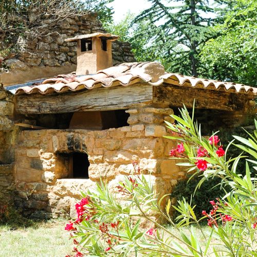 Holzbackofen Domaine De Frigoulet (F)