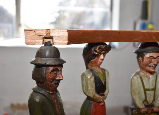 EGERZENER STUHL, DAVOS