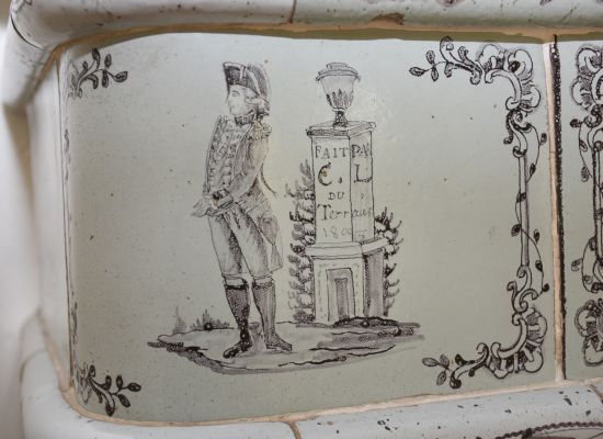 Neuenburger Kachelofen, Girardient 1800