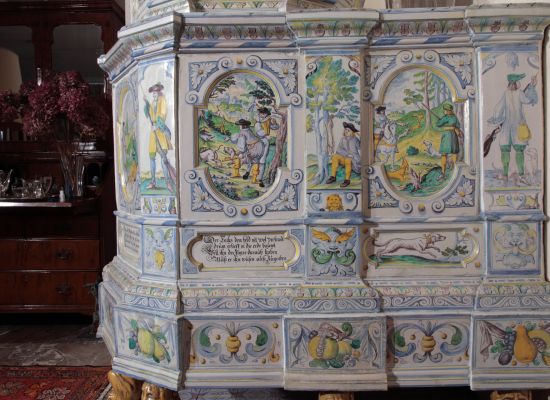 Winterthurer Kachelofen Graf 1701