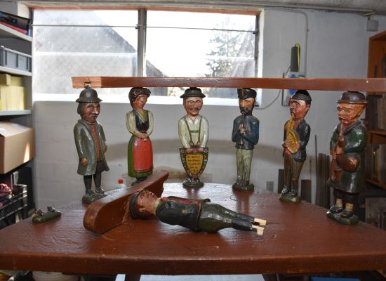 EGERZENER STUHL, DAVOS